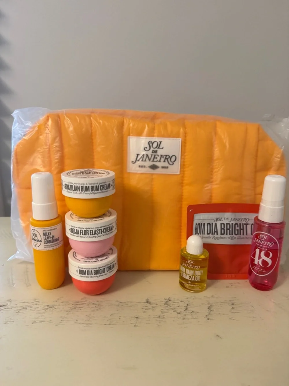 Sol de Janeiro Skincare Set with 3 different types of bum bum cream and more!